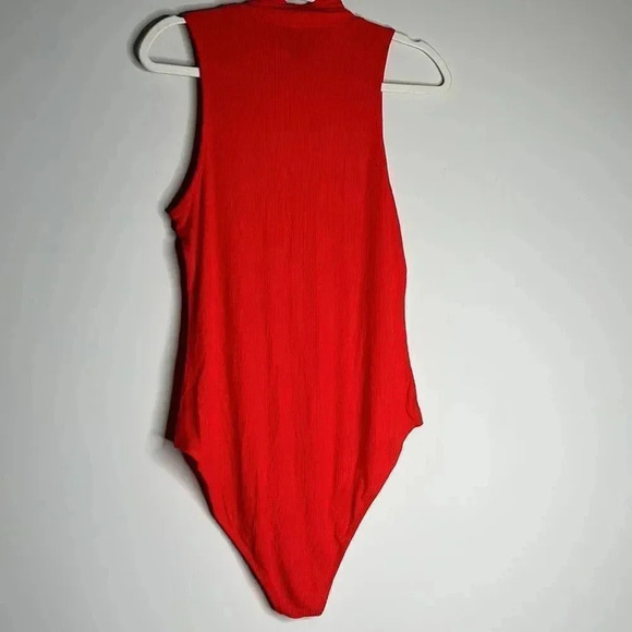 Wild Fable Red Sleeveless Bodysuit - Picture 7 of 9